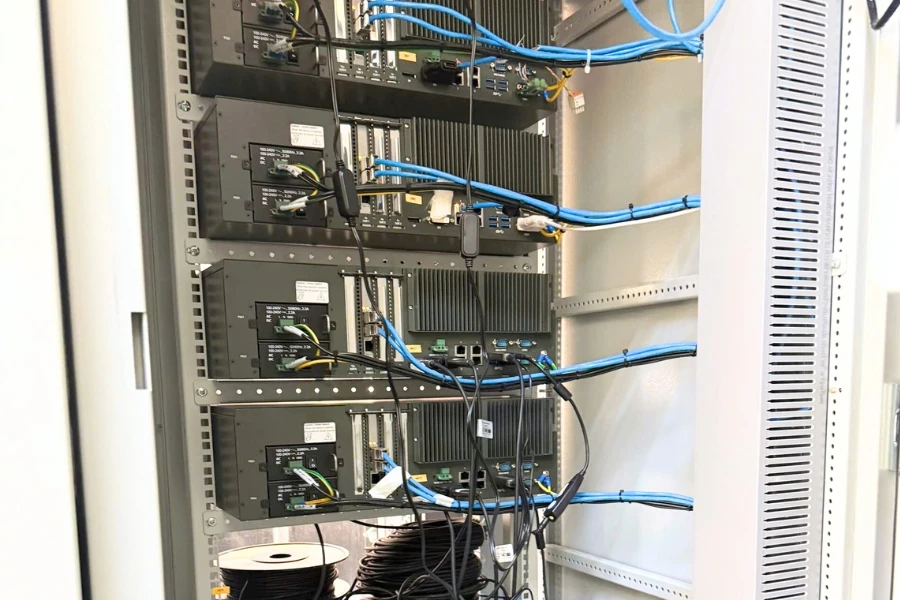 Tu dong hoa tram dien (1)